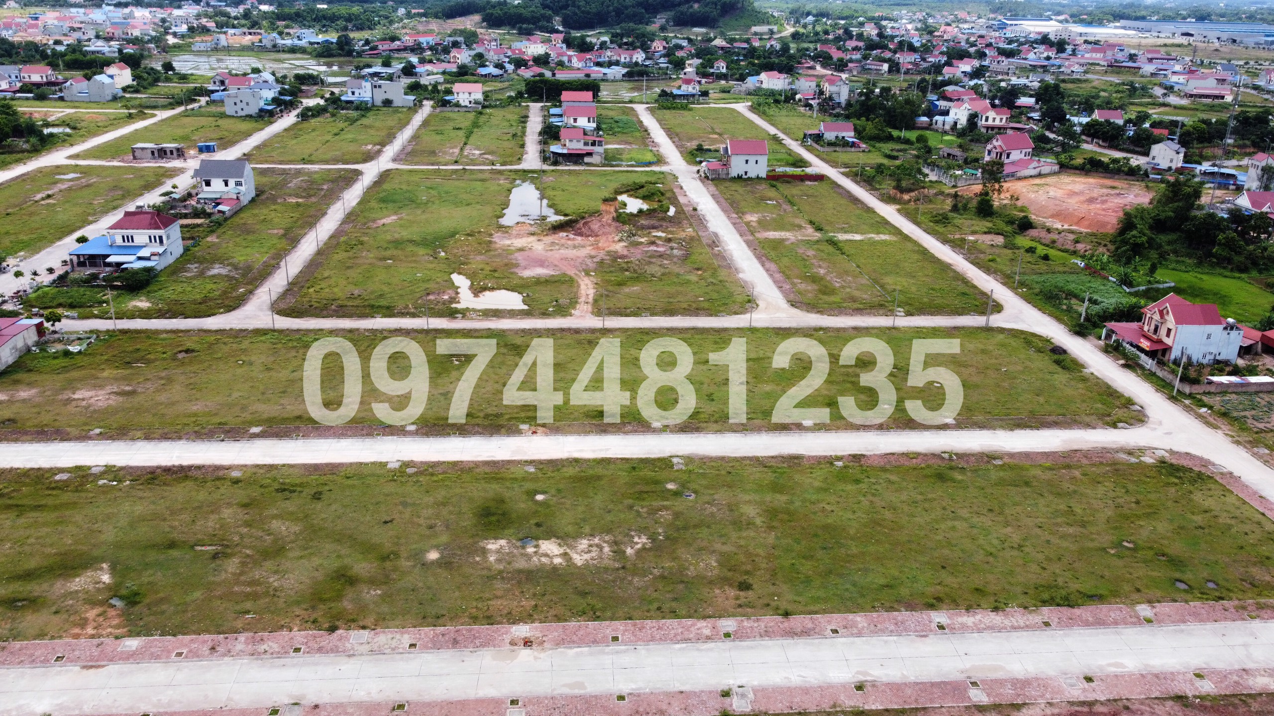 Bán DOM 22 - 08 đất đấu giá Khu dân cư xã Hồng Tiến thị xã Phổ Yên tỉnh Thái Nguyên.